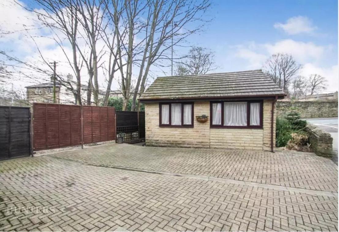 Lister Park Bradford Stylish 1Bed Coach House - Quiet & Tranquil Cottage & Parking Kültér fotó