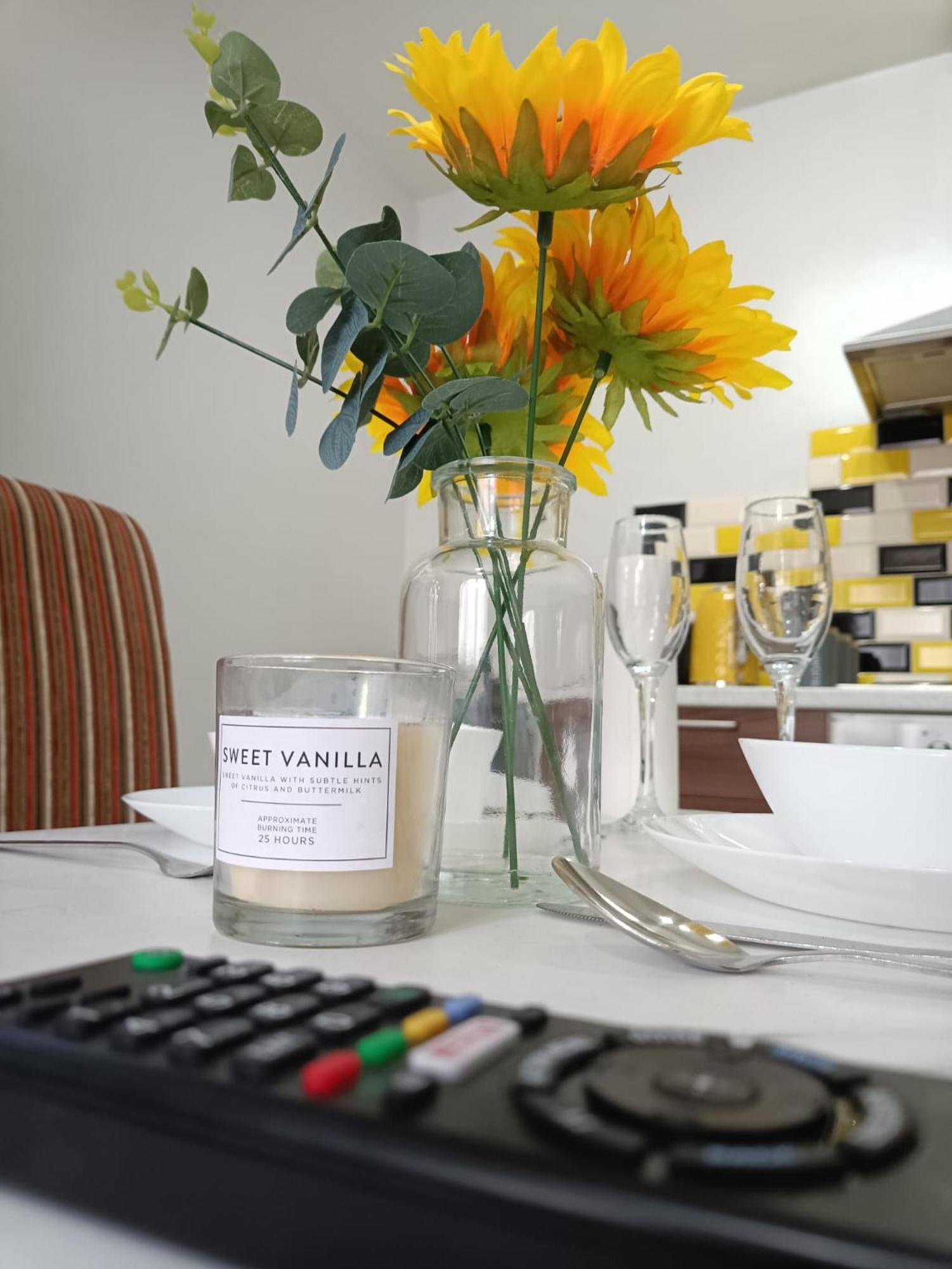 Lister Park Bradford Stylish 1Bed Coach House - Quiet & Tranquil Cottage & Parking Kültér fotó